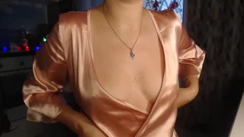 MarianaMur online show from February 10, 2025, 6:42 am