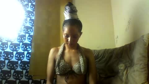 Snapshot of mariana_stacx chatting on July 25, 2026, 9:51 am Mariana online show from July 25, 2026, 9:51 am