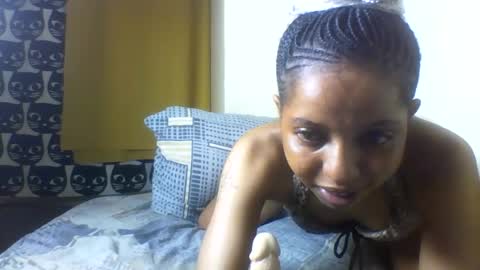 Snapshot of mariana_stacx chatting on August 2, 2026, 3:27 am Mariana online show from August 2, 2026, 3:27 am