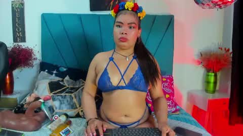 mariana_star1 online show from June 18, 2026, 4:13 am