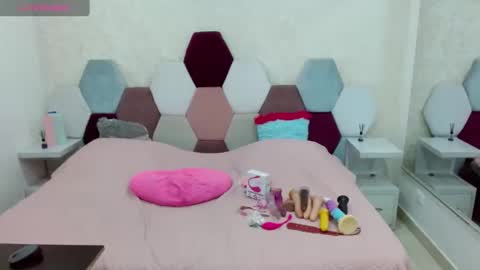 mariana online show from January 16, 2025, 10:34 pm