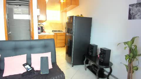 Snapshot of marianagomez__ chatting on May 21, 2026, 12:56 pm Mariana online show from May 21, 2026, 12:56 pm
