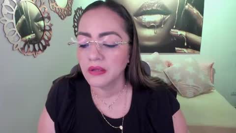 Mariana Lopez online show from July 16, 2026, 1:11 am