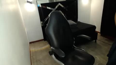 Snapshot of marianarojas_ chatting on July 28, 2026, 2:13 pm Mariana online show from July 28, 2026, 2:13 pm