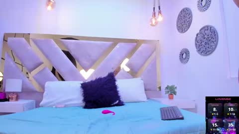 Snapshot of marianee_rousse chatting on October 2, 2025, 10:28 pm Marianee Rousse online show from October 2, 2025, 10:28 pm