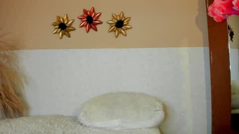 Snapshot of marianeporter_ chatting on January 16, 2025, 12:12 am marianeporter online show from January 16, 2025, 12:12 am