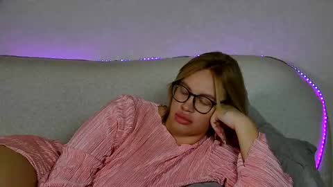 Maria online show from September 26, 2025, 7:12 am