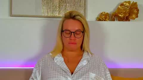 Maria online show from March 22, 2026, 6:22 pm