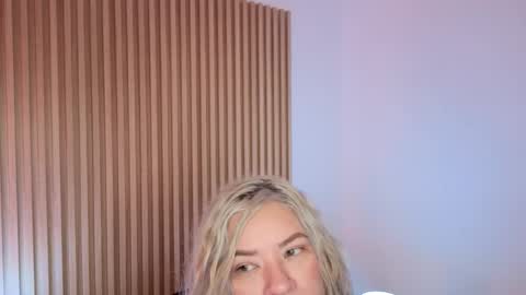 Marian Love  online show from January 12, 2026, 10:20 am