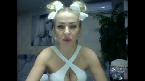 Snapshot of marianna1977 chatting on February 11, 2025, 5:50 pm marianna1977 online show from February 11, 2025, 5:50 pm