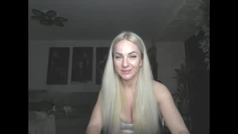 marianna1977 online show from April 26, 2026, 6:49 pm