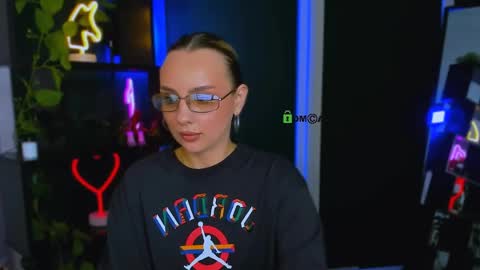 Snapshot of marianna_gray chatting on April 10, 2026, 11:48 am marianna gray online show from April 10, 2026, 11:48 am