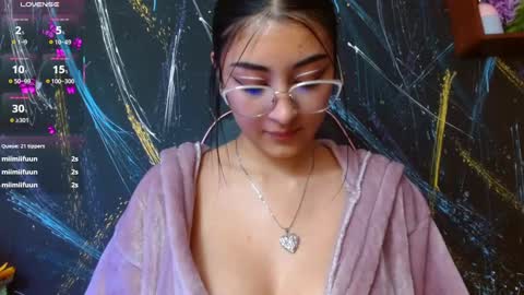 Marian online show from February 26, 2025, 11:26 pm