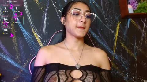 Marian online show from March 3, 2025, 8:21 pm