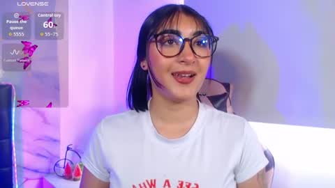 Snapshot of mariannagp chatting on July 10, 2026, 7:38 pm Marian online show from July 10, 2026, 7:38 pm