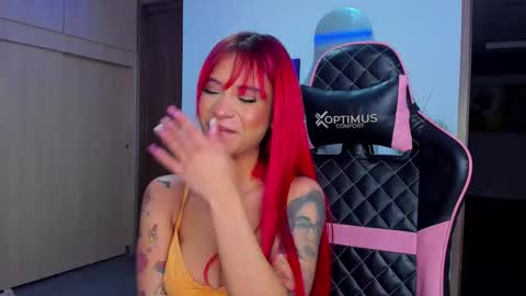 M A R I A N E online show from December 2, 2025, 7:36 am