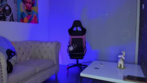 M A R I A N E online show from July 27, 2026, 3:13 am