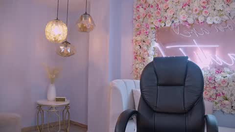 Snapshot of mariannelane1 chatting on December 17, 2024, 9:16 pm Marianne online show from December 17, 2024, 9:16 pm