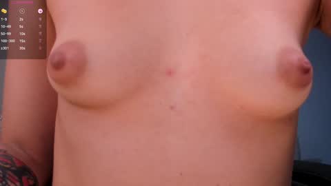 Snapshot of mariannelane1 chatting on December 24, 2024, 12:11 am Marianne online show from December 24, 2024, 12:11 am