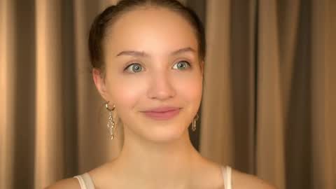 Rachel online show from November 5, 2025, 9:04 pm