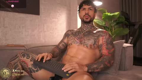 Snapshot of mariano_costa chatting on May 30, 2026, 3:36 am Mariano Costa online show from May 30, 2026, 3:36 am