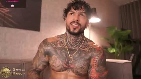 Snapshot of mariano_costa chatting on July 22, 2026, 4:37 am Mariano Costa online show from July 22, 2026, 4:37 am