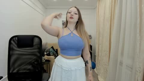 Snapshot of mariarobinsone chatting on June 4, 2026, 7:53 pm mariarobinsone online show from June 4, 2026, 7:53 pm