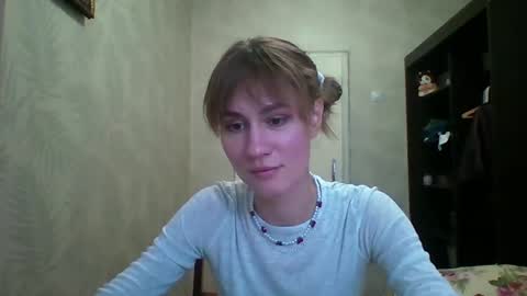 Elianor online show from April 2, 2026, 2:47 pm