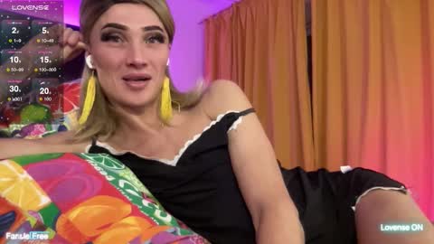 Snapshot of maridekoks chatting on November 27, 2025, 3:14 pm Mari online show from November 27, 2025, 3:14 pm