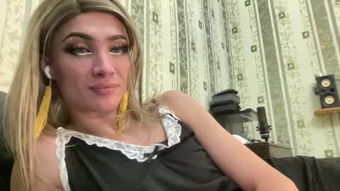 Mari online show from December 17, 2025, 12:11 pm