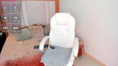 Snapshot of marie_bass chatting on November 24, 2025, 12:16 pm marie_bass online show from November 24, 2025, 12:16 pm