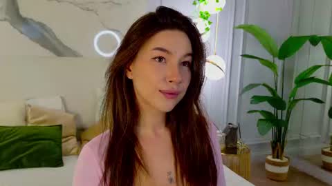 Snapshot of marie_diaze chatting on July 7, 2026, 6:12 pm Marie LEAVE YOUR WITH ME online show from July 7, 2026, 6:12 pm
