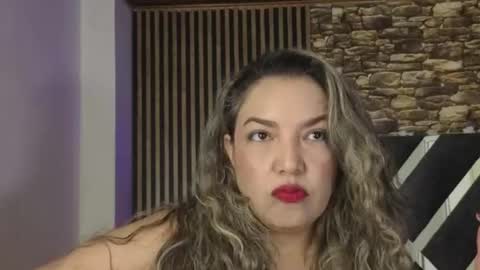 Snapshot of marie_hss chatting on July 27, 2026, 3:19 pm marie_hss online show from July 27, 2026, 3:19 pm