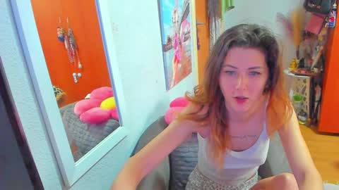 Marie   online show from March 12, 2025, 8:19 am