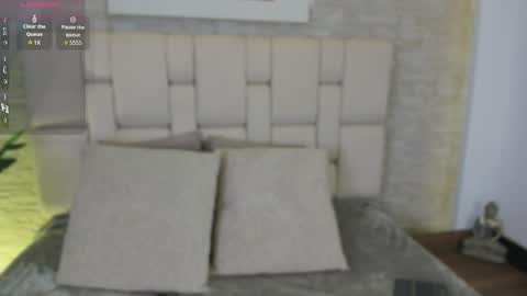 Snapshot of marie_miller_ chatting on May 7, 2026, 12:43 pm M A R I E online show from May 7, 2026, 12:43 pm