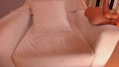 Snapshot of mariejane2 chatting on January 21, 2025, 3:21 pm Im Marie Jane online show from January 21, 2025, 3:21 pm