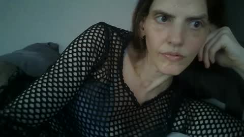 Mariejojo online show from June 6, 2026, 5:06 pm