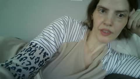 Mariejojo online show from June 8, 2026, 3:12 pm