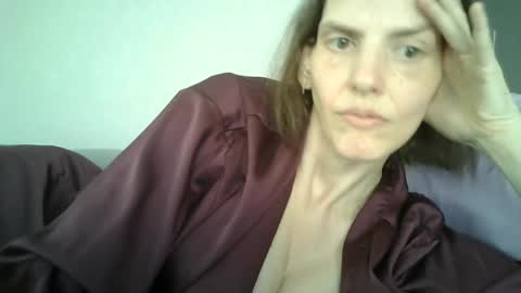 Mariejojo online show from July 8, 2026, 1:59 pm