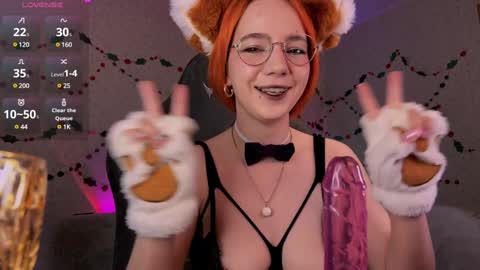 Snapshot of mariel_a_gold chatting on January 2, 2025, 5:14 am Mariel Gold online show from January 2, 2025, 5:14 am