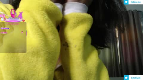 Snapshot of mariel_sins21 chatting on May 23, 2026, 5:39 pm Mariie online show from May 23, 2026, 5:39 pm