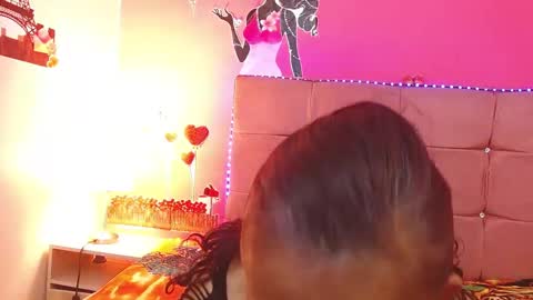 marielahorny303av online show from September 15, 2025, 12:16 pm