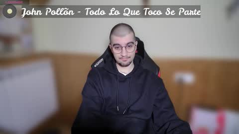 Snapshot of marielessfan chatting on December 21, 2025, 12:18 am Marie online show from December 21, 2025, 12:18 am