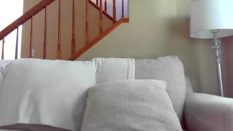 Marie online show from June 16, 2026, 9:39 pm