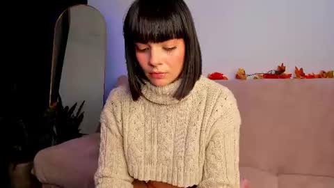 Snapshot of mariham_ chatting on July 6, 2026, 9:39 pm Amelie online show from July 6, 2026, 9:39 pm