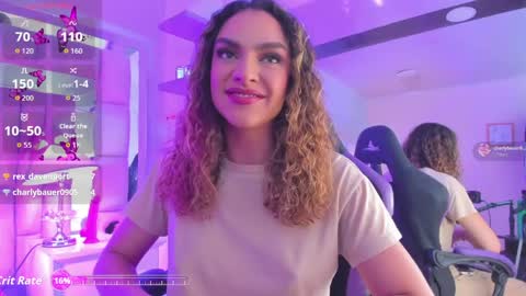 mariiahneedles online show from May 18, 2026, 8:25 pm