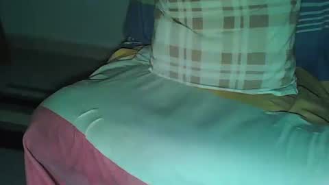 mariinwi online show from March 15, 2026, 10:49 pm