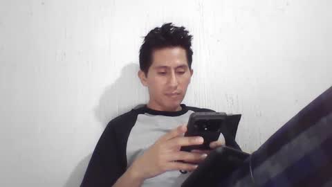 Snapshot of mariioonn chatting on January 3, 2025, 6:01 am Paimon online show from January 3, 2025, 6:01 am