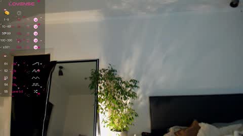 Snapshot of mariique chatting on February 28, 2026, 4:52 pm Mari online show from February 28, 2026, 4:52 pm