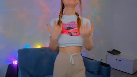 Snapshot of marilinal chatting on February 11, 2025, 4:11 am Marilina online show from February 11, 2025, 4:11 am